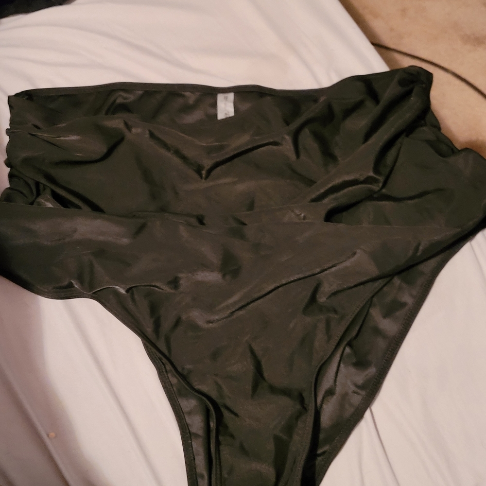 Swim bottoms